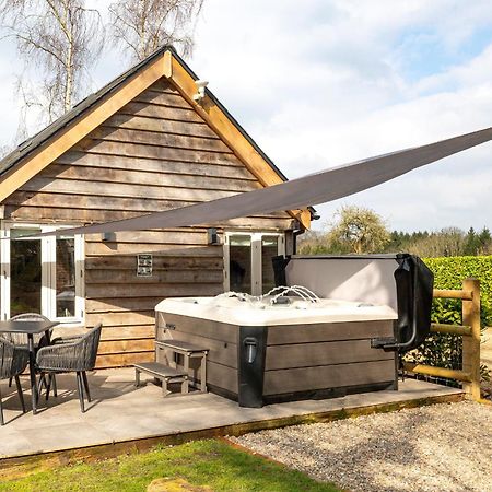Villa Oak Tree Hideaway Whitchurch  Exterior foto