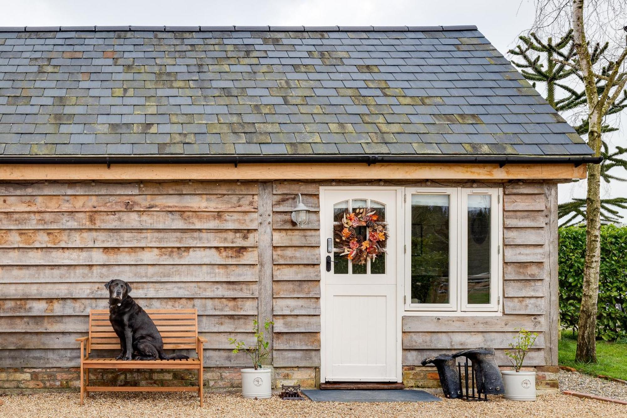 Villa Oak Tree Hideaway Whitchurch  Exterior foto