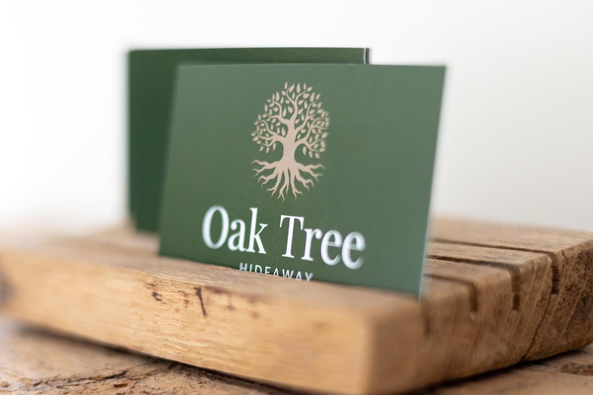 Villa Oak Tree Hideaway Whitchurch  Exterior foto