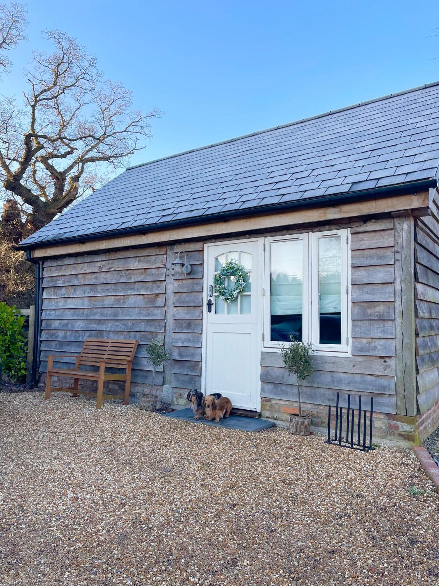 Villa Oak Tree Hideaway Whitchurch  Exterior foto